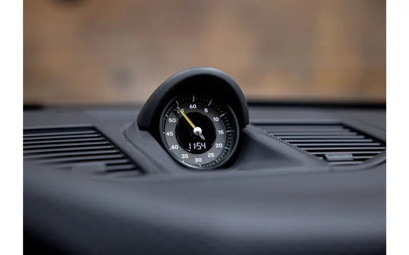 Porsche 911 4.0 GT3 Touring - 117492