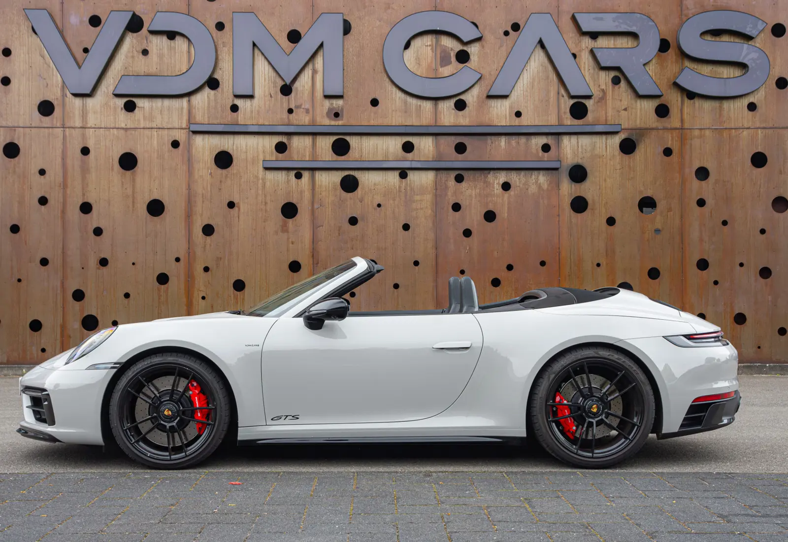 Porsche 911 Cabrio 3.0 Carrera 4 GTS - 84914