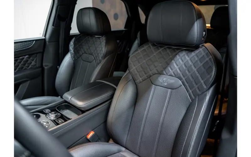 Bentley Bentayga 3.0 V6 Hybrid - 134755