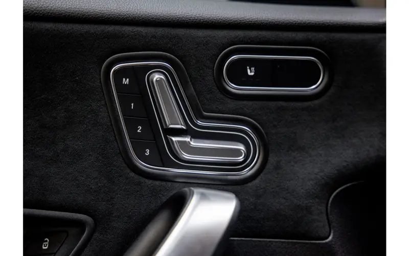 Mercedes-Benz A-Klasse 250 e AMG Line - 120734