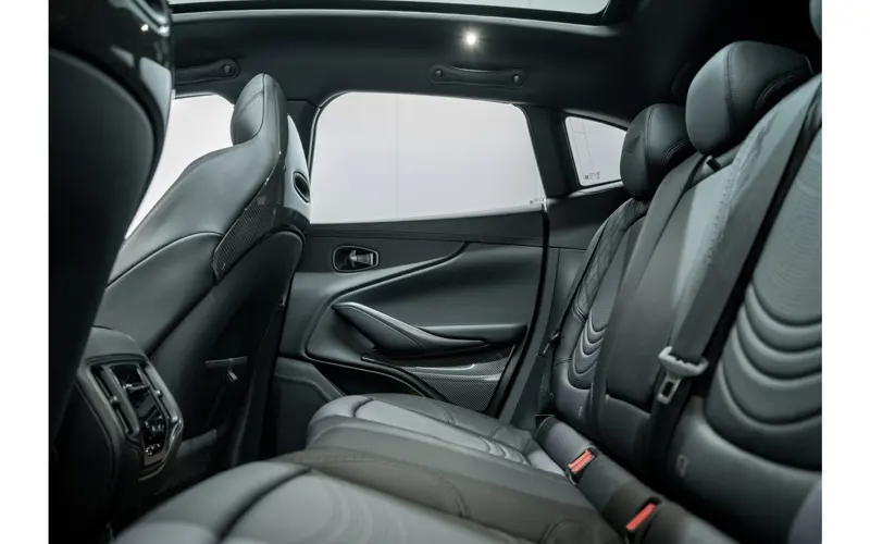 Aston Martin Dbx 4.0 V8 707 - 127306