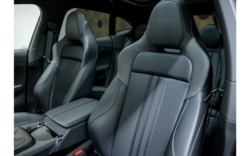 Aston Martin Dbx 4.0 V8 707 - 147290