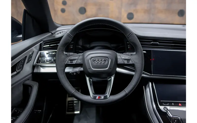 Audi Q8 60 TFSI e quattro Pro Line S Competition - 122134