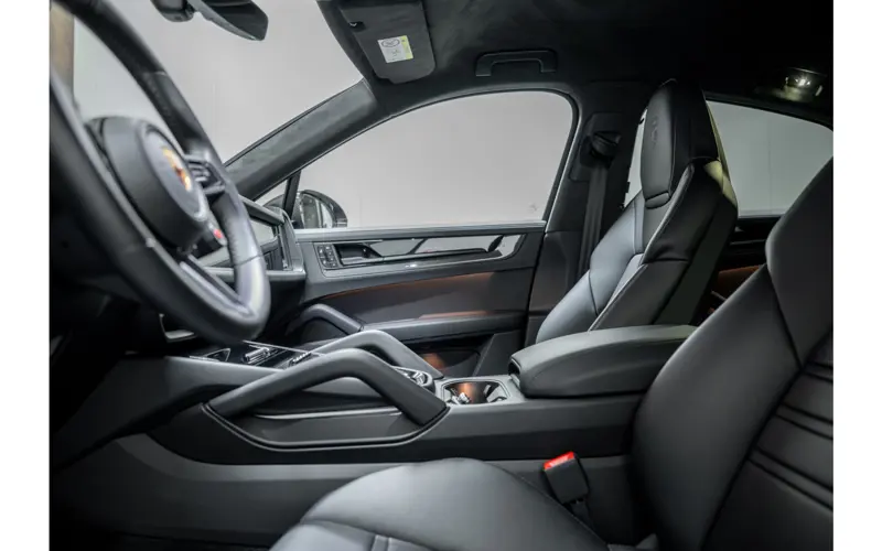 Porsche Cayenne Coupé 4.0 Turbo E-Hybrid GT - 137802