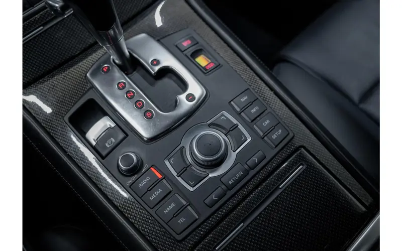 Audi A8 5.2 S8 quattro - 142793