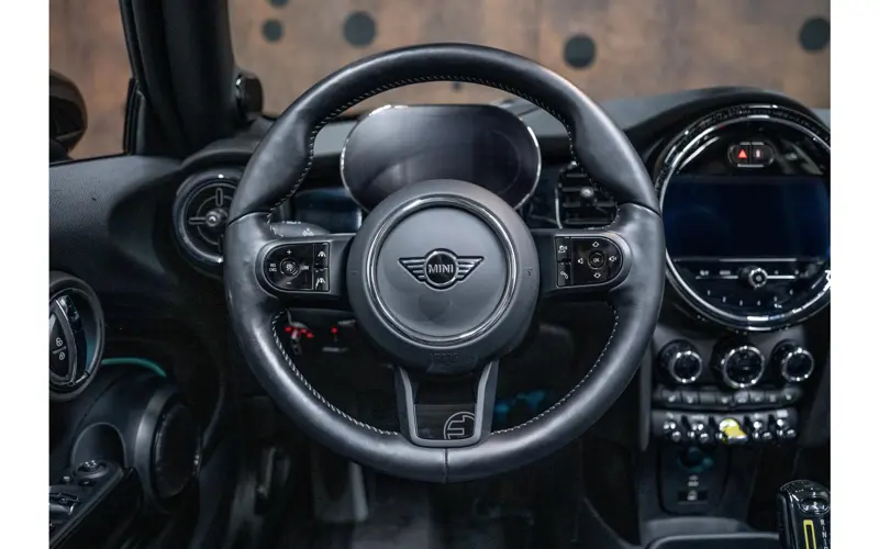 MINI Mini Mini Electric MINI Yours 33 kWh - 141461