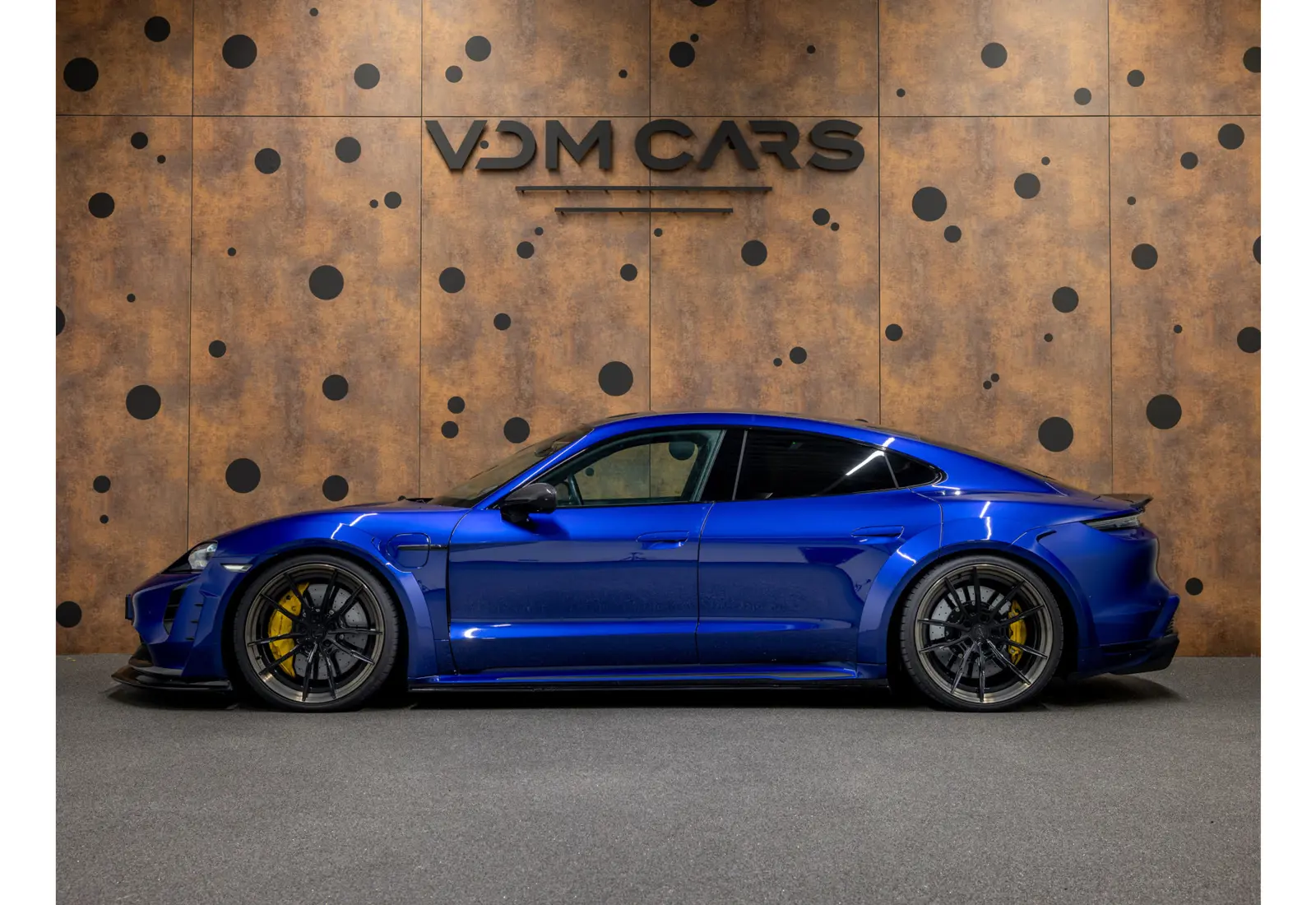 Porsche Taycan Turbo S 93 kWh - 121429