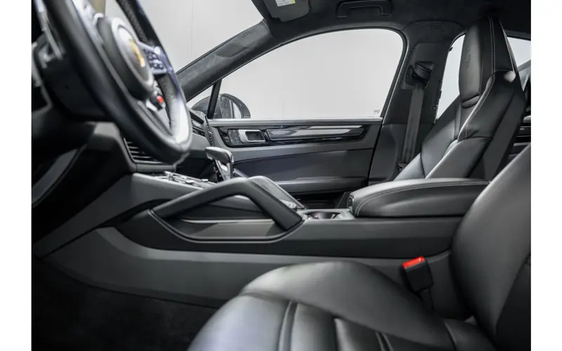 Porsche Cayenne Coupé 4.0 Turbo GT - 125405