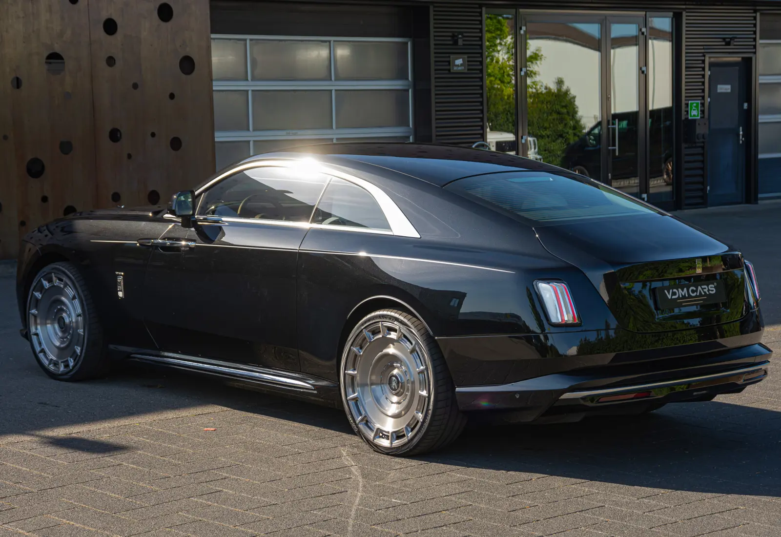 Rolls-Royce Spectre  - 85687