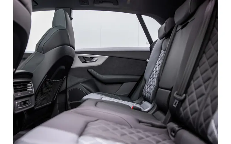 Audi Q8 60 TFSI e quattro Pro Line S Competition - 122138