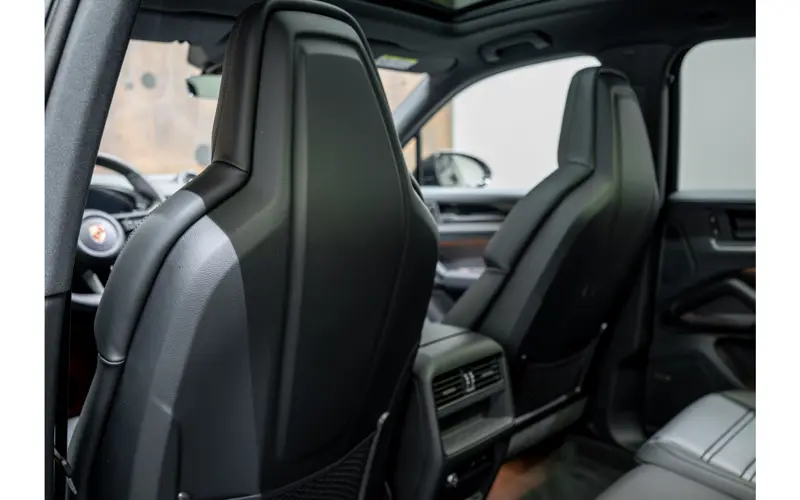 Porsche Cayenne 3.0 E-Hybrid Black Edition - 138145