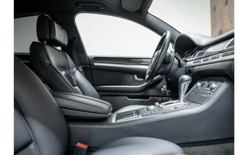 Audi A8 5.2 S8 quattro - 142792