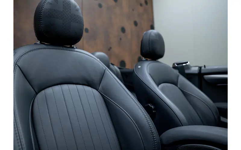 MINI Cabrio 2.0 John Cooper Works Classic - 170451