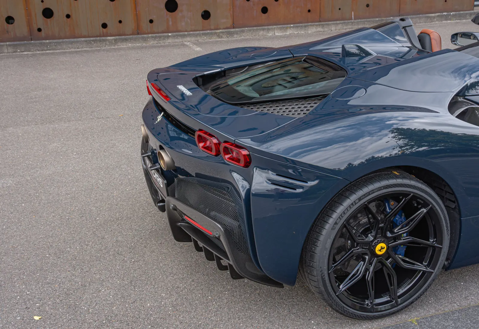 Ferrari SF90 Spider 4.0 V8 - 110802