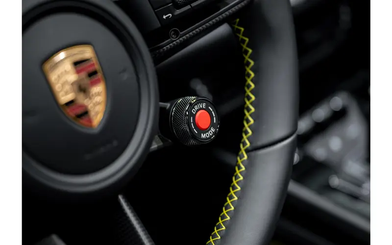 Porsche 911 Cabrio 3.6 T-Hybrid Carrera 4 GTS - 147163