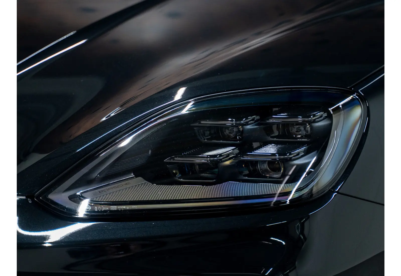 Porsche Cayenne Coupé 3.0 E-Hybrid - 137597