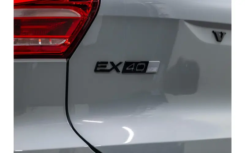 Volvo EX40 Single Motor Ext. Range Plus Bl. Ed. Europa 82 kWh - 175073