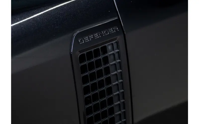 Land Rover Defender 3.0 D200 110 MHEV X-Dynamic S - 131191