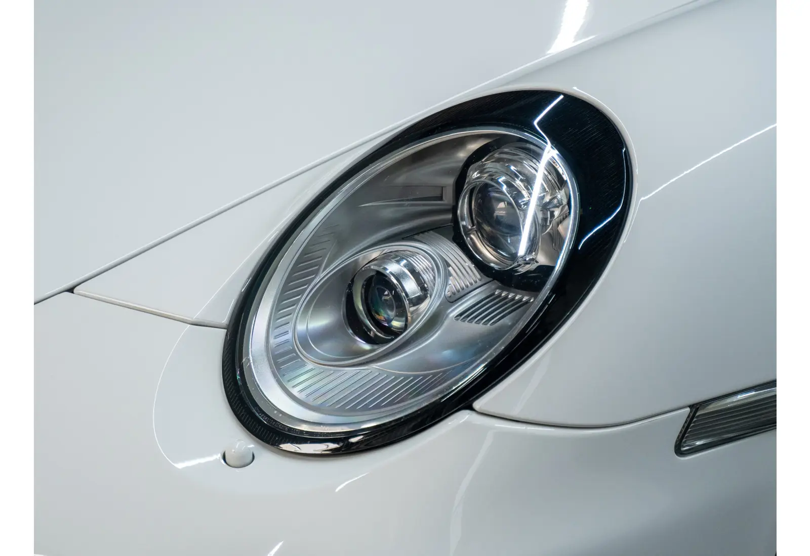 Porsche 911 Speedster (997) 3.8 Speedster PDK - 122818