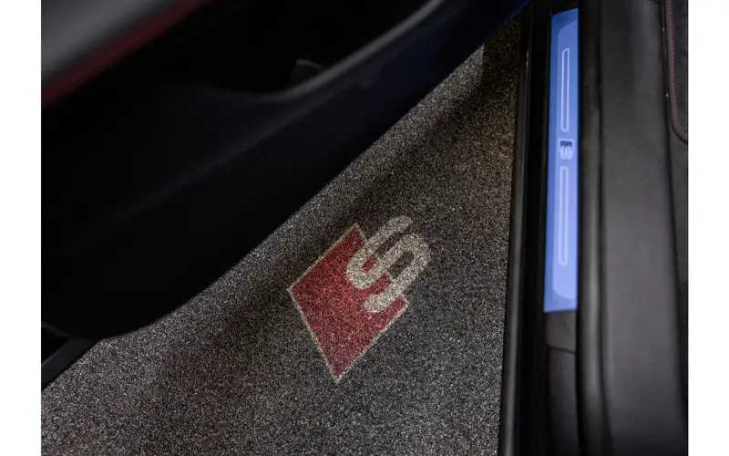 Audi Q8 60 TFSIe Competition ABT - 120830