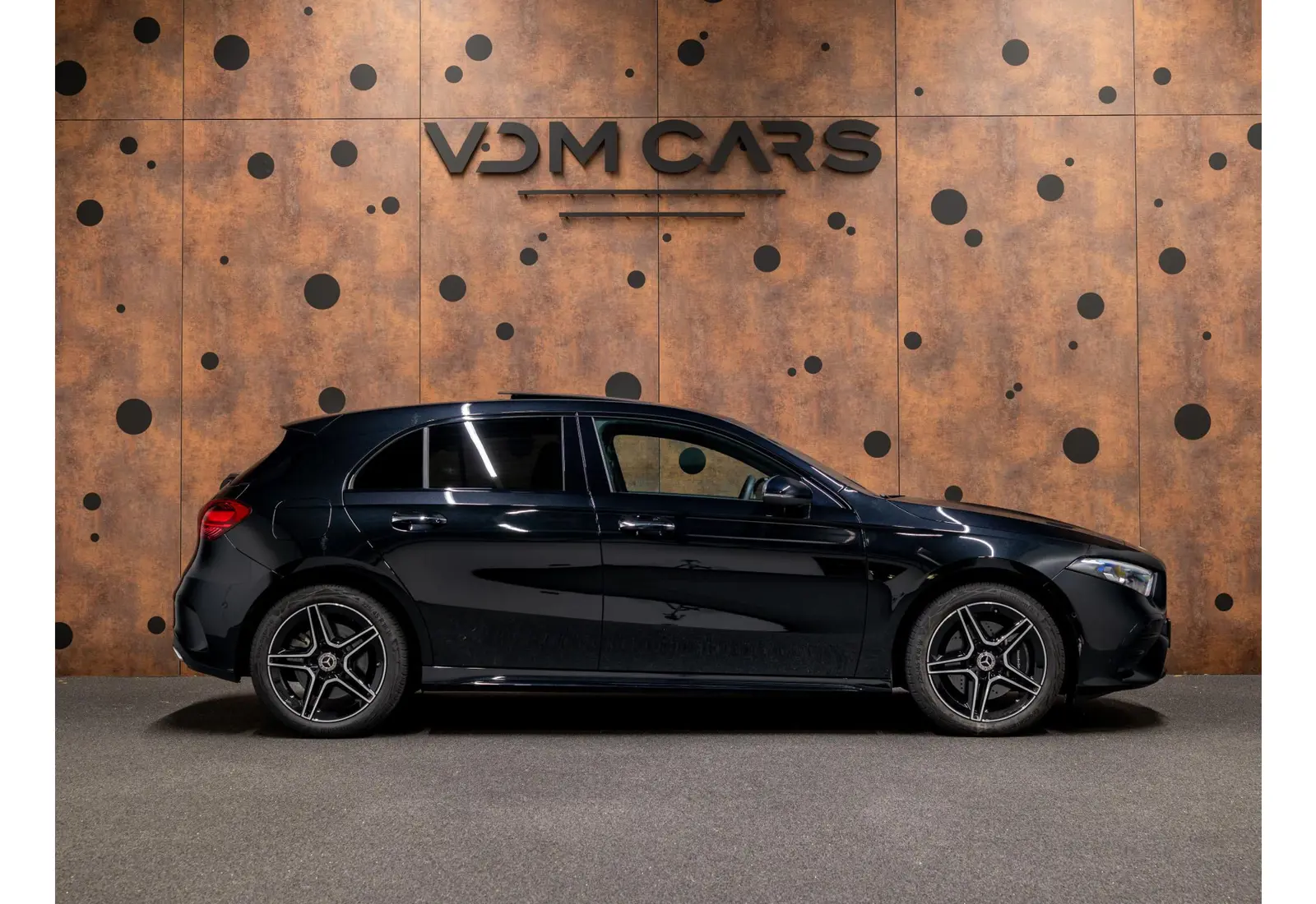 Mercedes-Benz A-Klasse 250 e Star Edition AMG Line - 150835