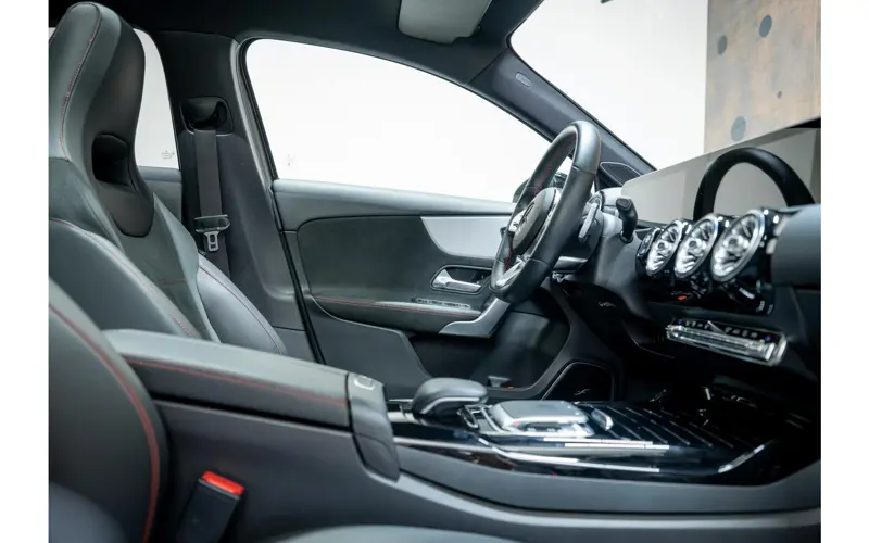 Mercedes-Benz A-Klasse AMG 45 4MATIC+ - 153535
