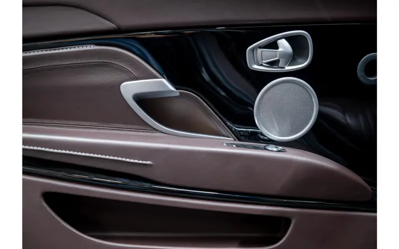 Aston Martin DB11 4.0 V8 - 147203