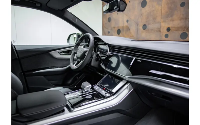 Audi Q8 Audi Q8 60 TFSIe Competition ABT - 115884