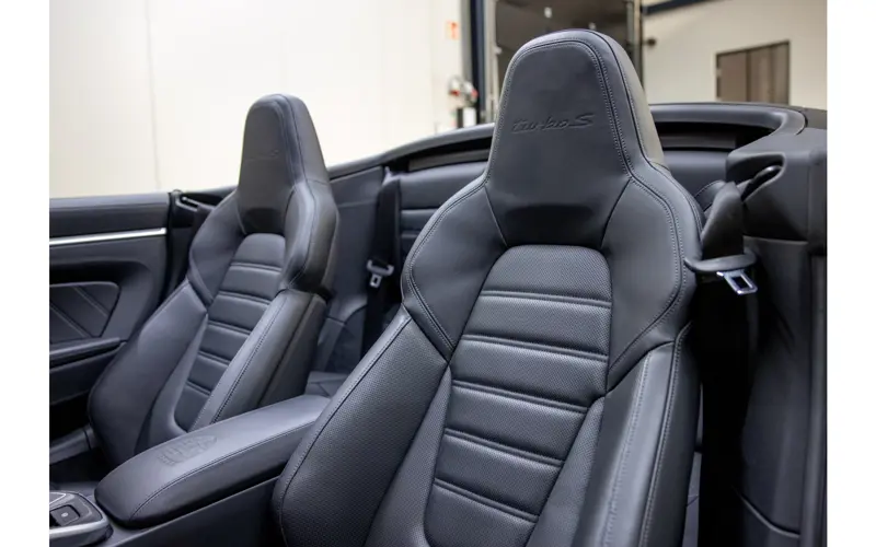 Porsche 911 Cabrio 3.8 Turbo S - 116136