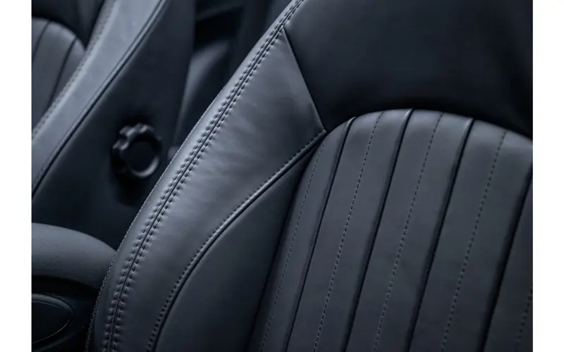 MINI MINI Electric Cabrio MINI Yours 33 kWh - 126054