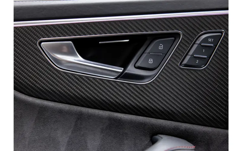 Audi Q8 4.0 TFSI RS Q8 quattro - 123242