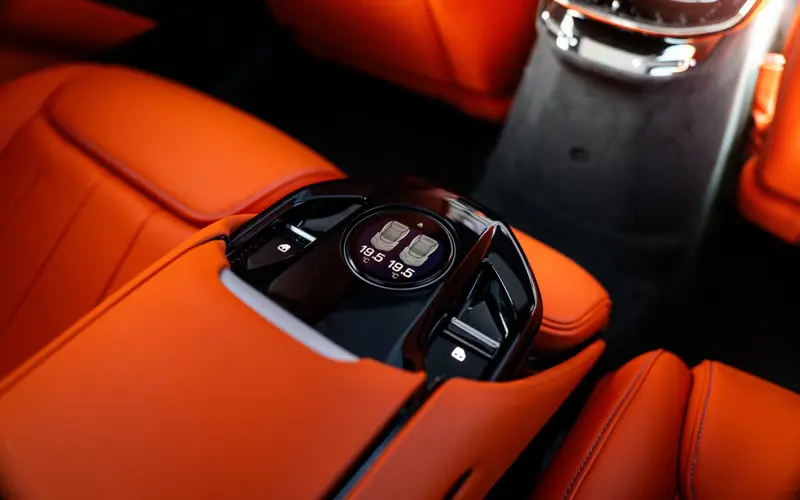 Ferrari Purosangue 6.5 V12 - 177050