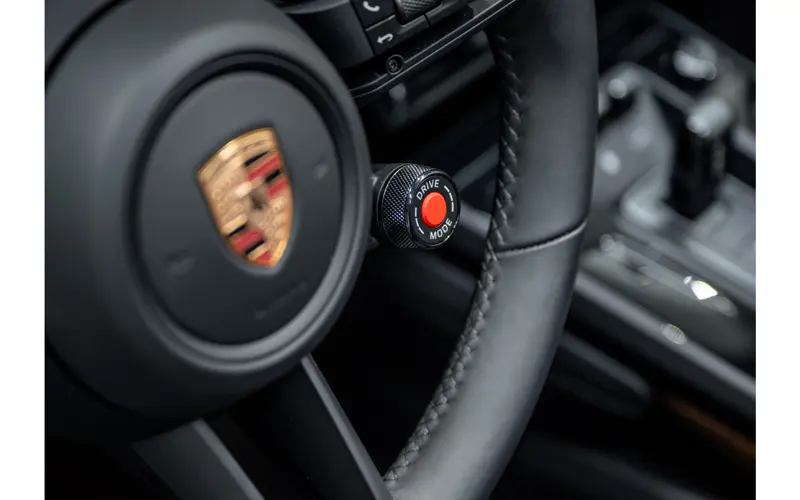 Porsche 911 Cabrio 3.6 T-Hybrid Carrera 4 GTS - 131012