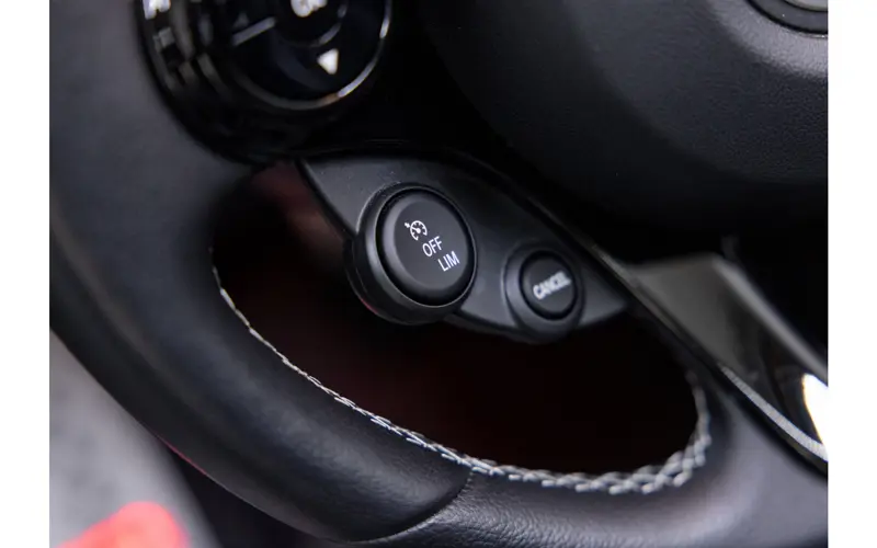 Smart Fortwo cabrio EQ BRABUS Style 18 kWh - 113580