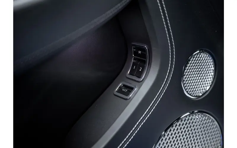 Bentley Continental GT 4.0 V8 - 130731