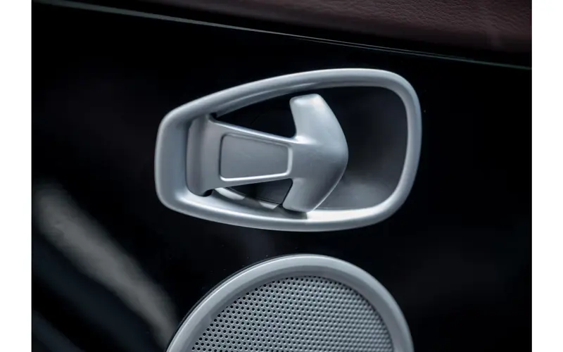 Aston Martin DB11 4.0 V8 - 147204