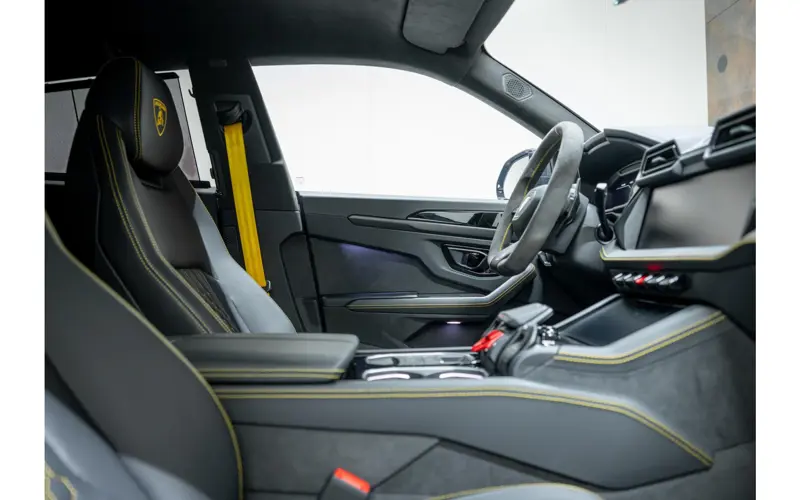 Lamborghini Urus 4.0 V8 Hybrid SE - 173733