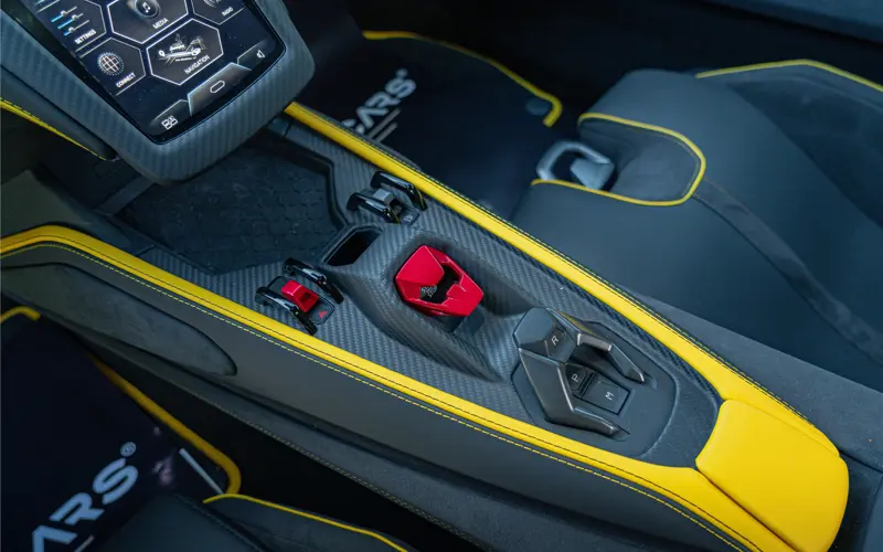 Lamborghini Revuelto Revuelto - 140273