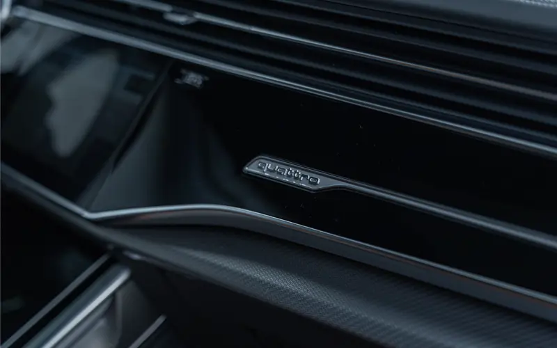 Audi Q8 4.0 TFSI RS Q8 quattro - 136972