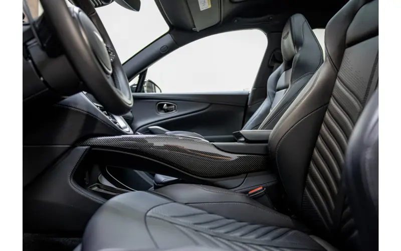 Aston Martin Dbx 4.0 V8 707 - 117584
