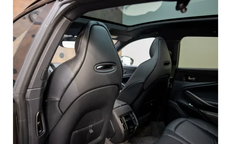 Aston Martin Dbx 4.0 V8 707 - 111059