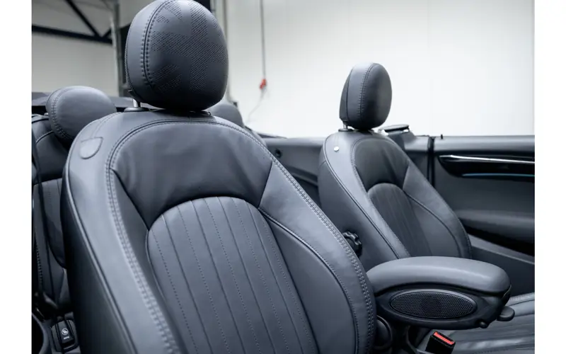 MINI MINI Electric Cabrio MINI Yours 33 kWh - 126050