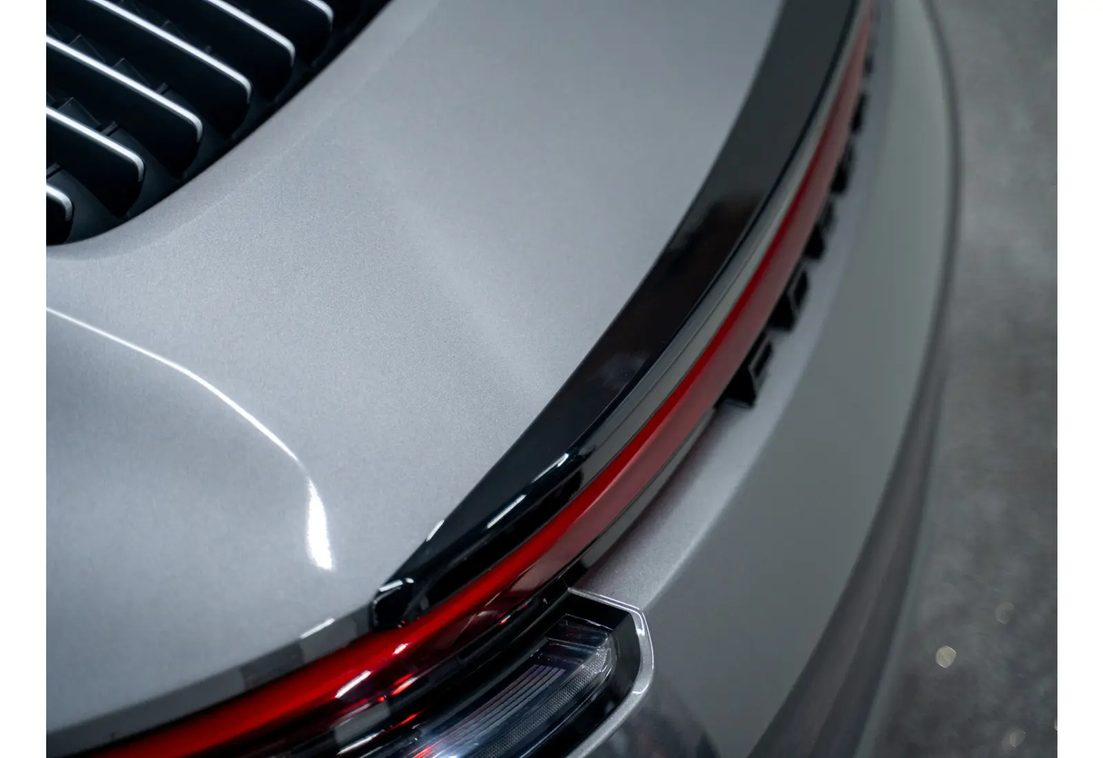 Porsche 911 Cabrio 3.0 Carrera 4 S - 135376