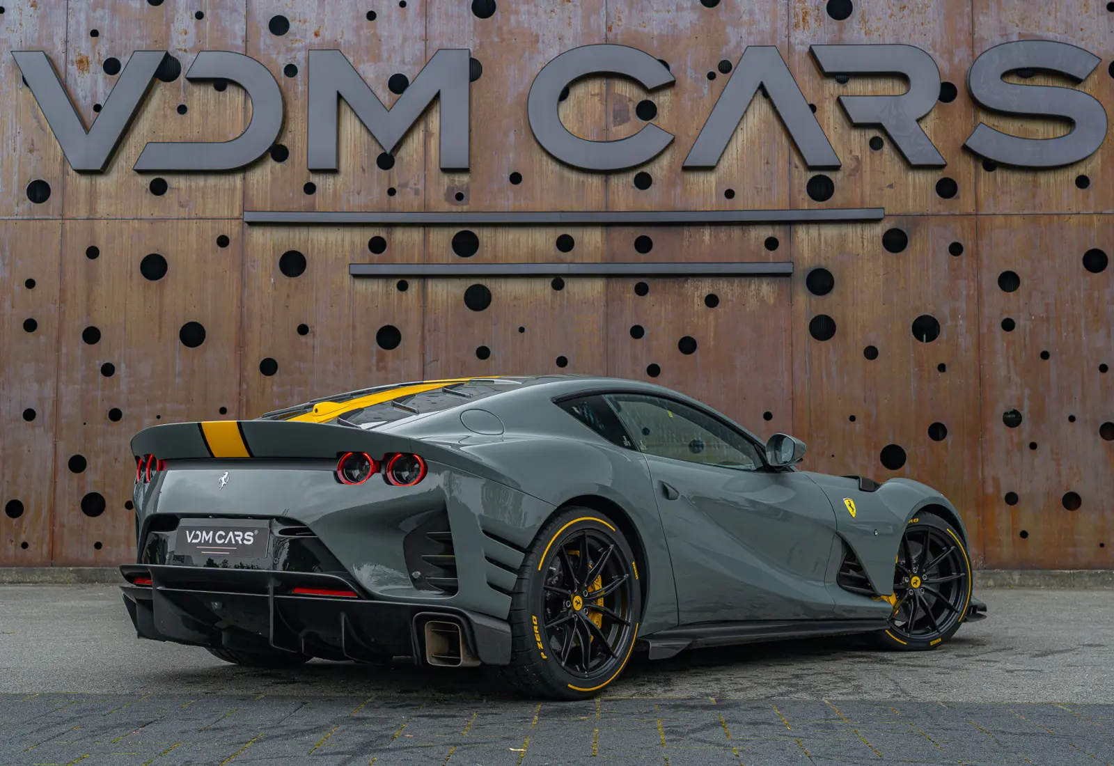 Ferrari 812 Competizione 6.5 V12 - 137701