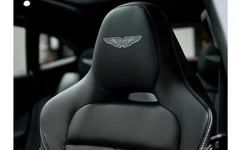 Aston Martin Dbx 4.0 V8 707 - 141257
