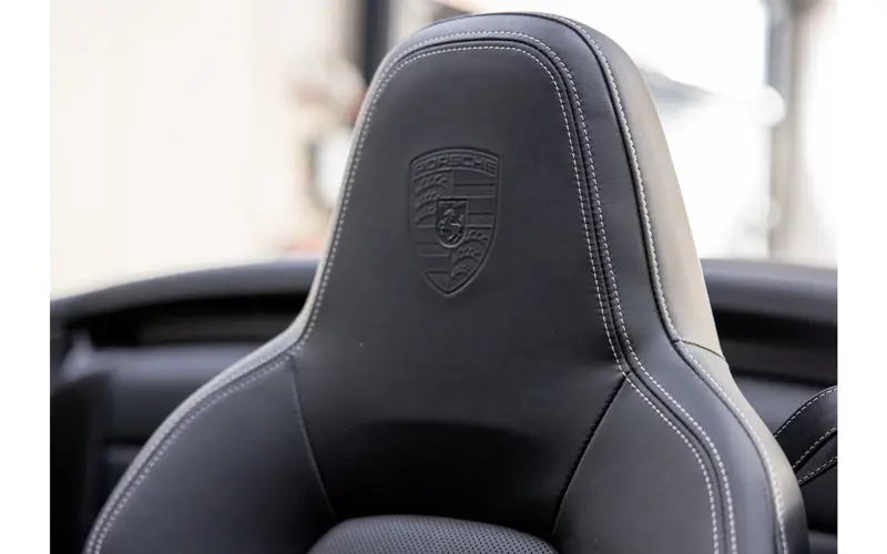 Porsche 911 Cabrio 3.0 Carrera 4S - 111438