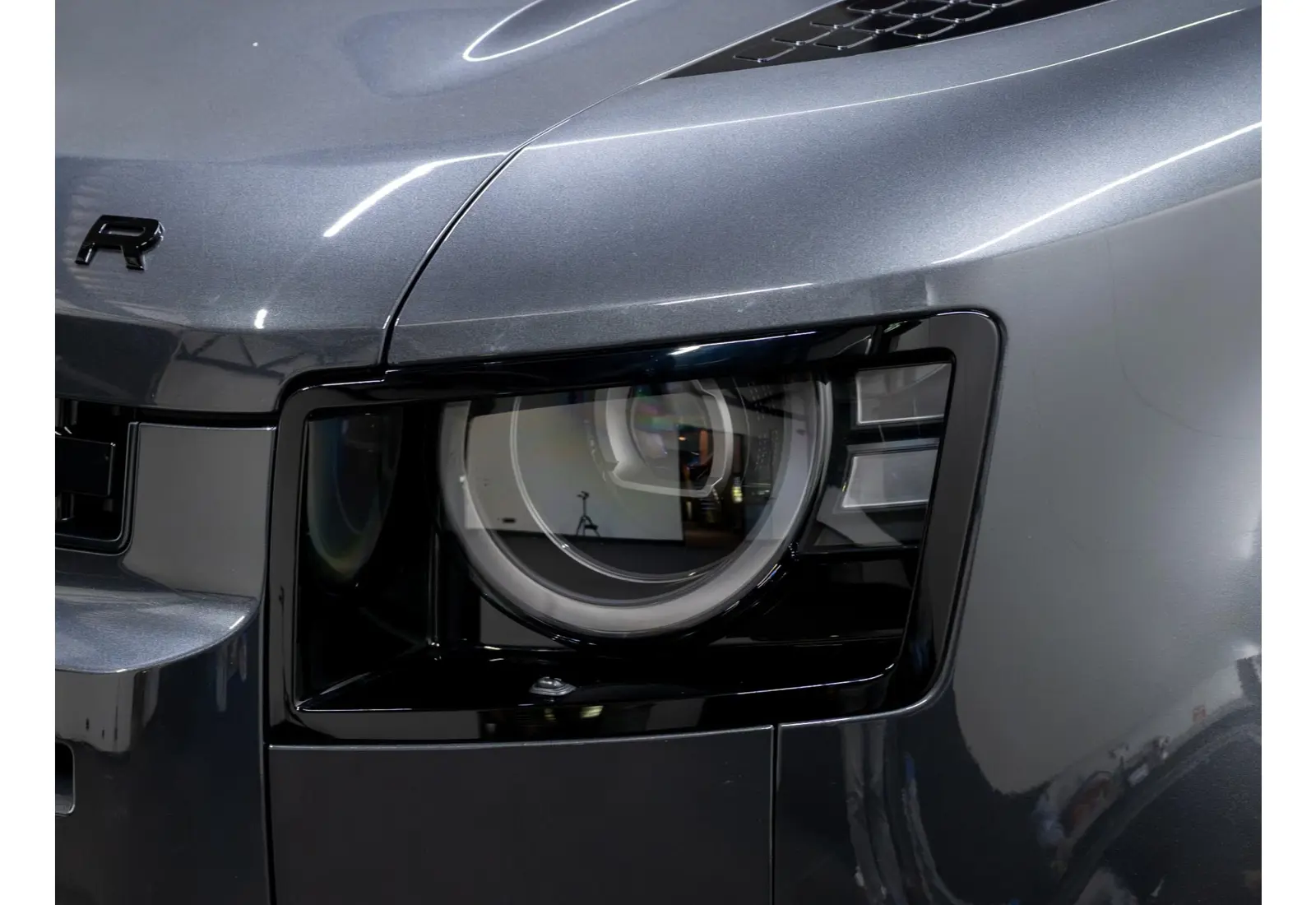 Land Rover Defender 110 2.0 P300e 110 X-Dynamic HSE - 169527