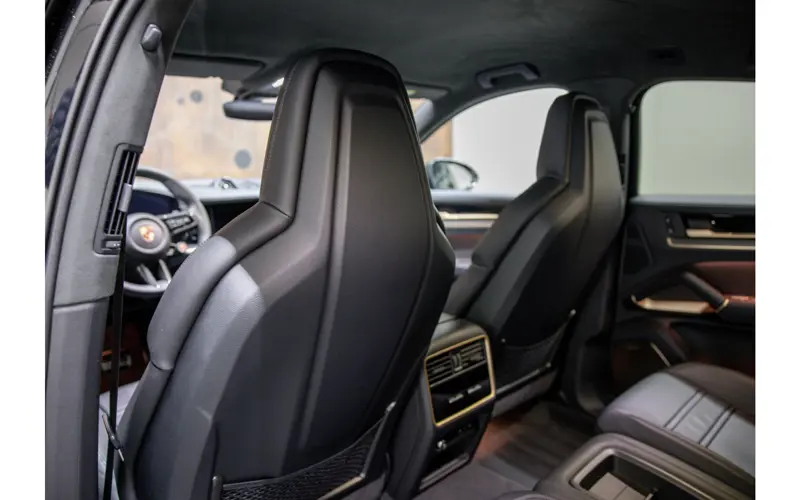 Porsche Cayenne Coupé 4.0 Turbo E-Hybrid GT - 120870