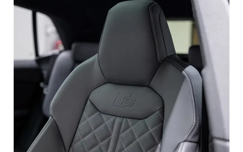 Audi Q8 60 TFSI e quattro Pro Line S Competition - 122140