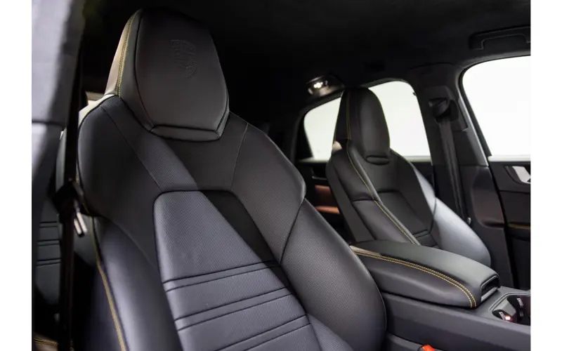 Porsche Cayenne Coupé 4.0 Turbo E-Hybrid GT - 118088